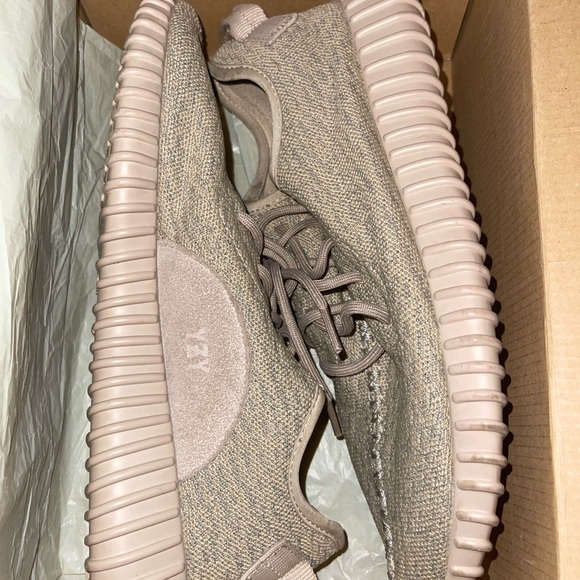 adidas gazelle silver green womens Adidas Yeezy Boost 350 Oxford Tan – SARUGENERAL main image 0